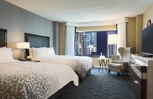 Downtown Chicago Hotel | Renaissance Chicago Downtown Hotel