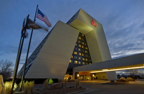 Northeast Park Hill Hotel | Renaissance Denver Central Park Hotel