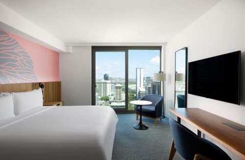 Ala Moana Hotel | Renaissance Honolulu Hotel & Spa