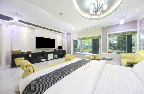 Pohang Hotel | Renaissance Hotel