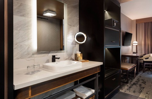 Gateway District Hotel | Renaissance Minneapolis Hotel, The Depot