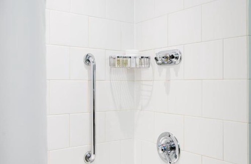 North Hills Hotel | Renaissance Raleigh North Hills Hotel