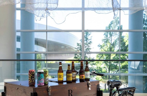 Schaumburg Hotel | Renaissance Schaumburg Convention Center Hotel
