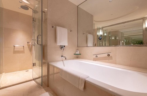 Park Huxi Hotel | Renaissance Suzhou Hotel