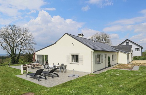 Beffe House | Rendeux Forest View Retreat