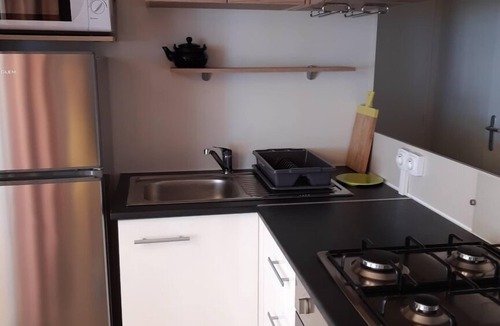 Quiberon House | Rendezvous with the Sea - Mobilhome Vue Mer Conguel 4* (Conguel sea view mobile home)