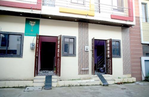 Ratlam Bed & Breakfast | Renee Mysa