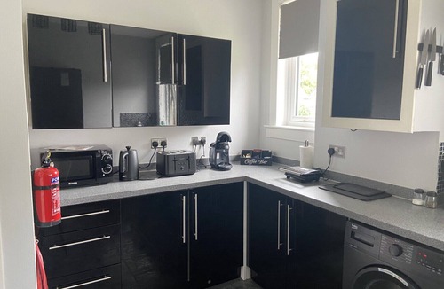 Shieldhall Apartment | Renfrew Apartment Near Glasgow Airport
