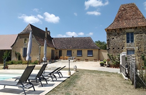 Sainte-Alvere House | Renovated Perigord farmhouse -wifi, 2 bathrooms.
