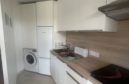 Valescure Apartment | Renovated apartment in Valescure, with pool and golf view, near the sea