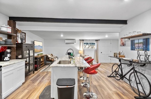 St. Augustine House | Renovated Bungalow with Work Space, Kitchen, Patio