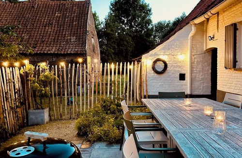 Oudenaarde House | Renovated, charming farmhouse in the heart of the Flemish Ardennes.
