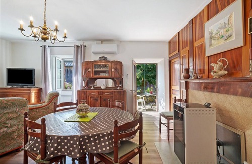 Ligneyrac House | Renovated Country House in a Charming Hamlet