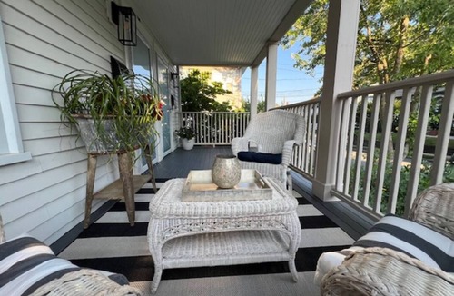 Blackstone Apartment | Renovated Gem on Eastside