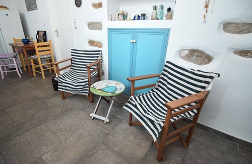Sifnos House | Renovated haystack with Cycladic details.