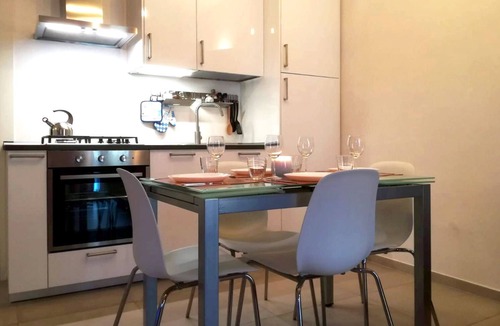 Livorno Apartment | Renovated in the center and a stone's throw from the sea with parking facilities