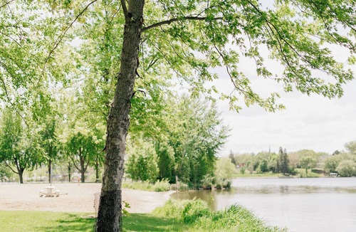 Albert Lea House | Renovated Lakefront Home with Dock and Beach