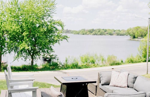 Albert Lea House | Renovated Lakefront Home with Dock and Beach