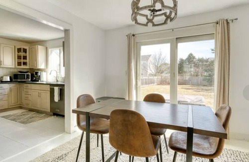 Nantucket House | Renovated Naushop Home!