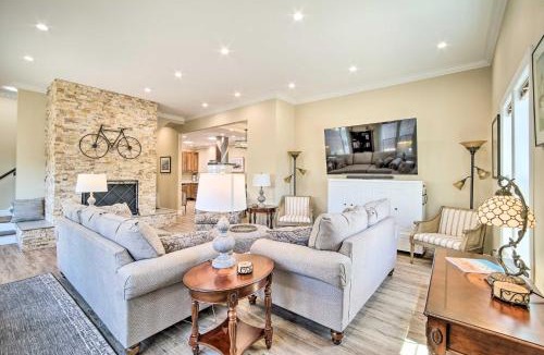 North Bend House | Renovated North Bend Cottage: Near Eateries!