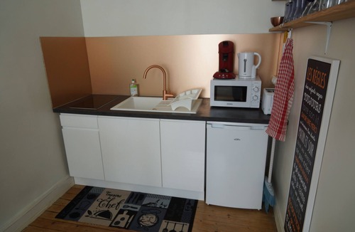 Saint-Serge Apartment | Renovated & private studio 30m² with terrace in old charming house