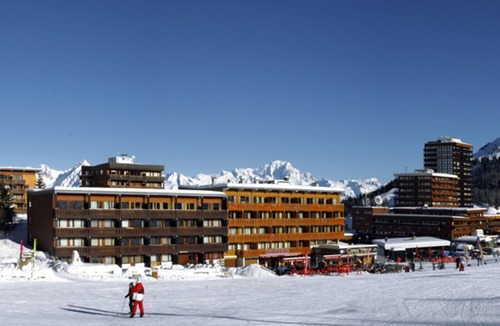 Plagne Centre Apartment | Renovated south studio with balcony, 3/4 pers., ski-in/ski-out