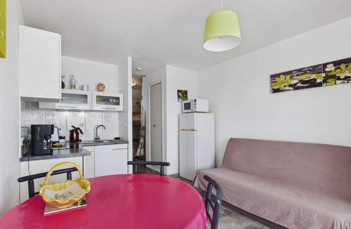 Le Grau-dʼAgde Apartment | Renovated studio cabin, sea view - 4 guests