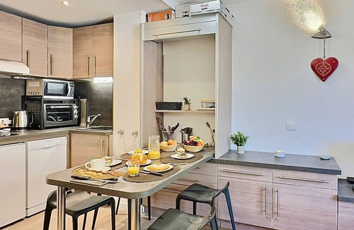 Val-d'Isere Apartment | Renovated studio in Val d'Isère, 4 people, near center and slopes, with balcony and WIFI