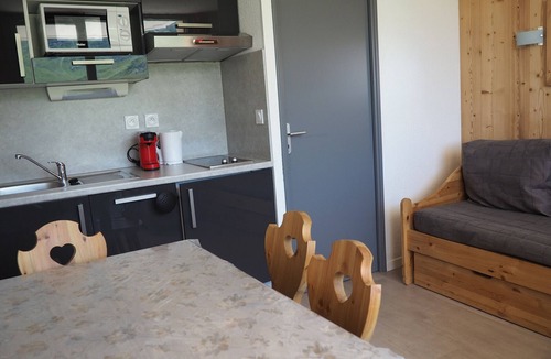 Reberty Apartment | Renovated studio near slopes with balcony