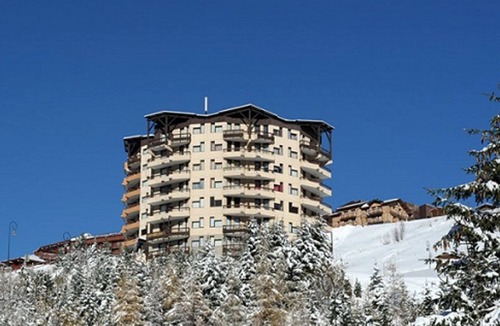 Reberty Apartment | Renovated studio near slopes with balcony