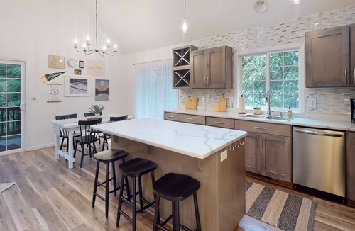Cape Meares House | Renovated three story home by the beach with a furnished deck and washer dryer