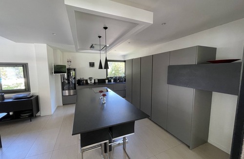 Cabries Villa | Rental Architect-designed villa Aix en Provence (Cabries) for 8 people