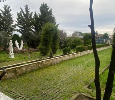 Mbrostar-Urë Apartment | Rental Villa Apollonia