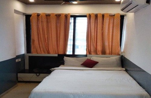 Mahalunge Ingale Hotel | Renuka Executive