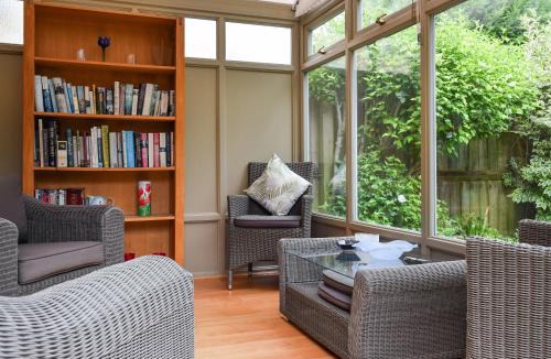 South Leigh House | Renwood