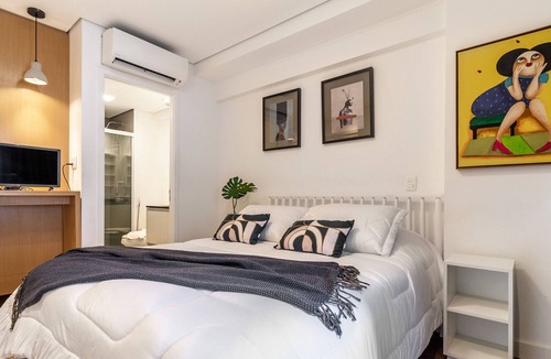 Republica Apartment | REP1202 Complete Studio w / pool and balcony