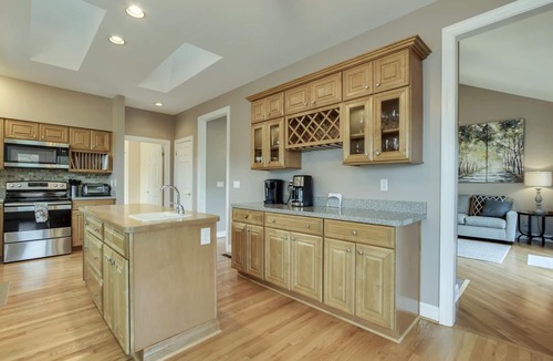 Tellico Village House | Reserve TOQUA COVES Family Friendly Lake Access Two Decks Sleeps 6+