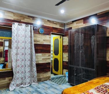 Srinagar House | Reshi guest house