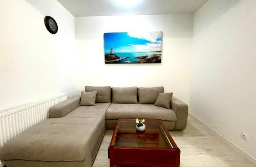 Ploiesti Apartment | Residence 3