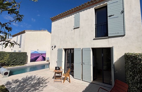 Malaucene Villa | Residence Active - luxury villa at the foot of the Ventoux with 4* rating