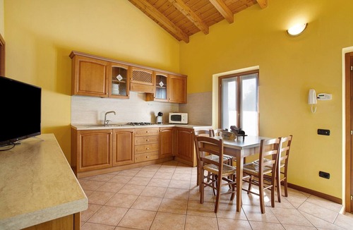 Civate Apartment | 'Residence Appartamento Parigi' with Mountain View, Garden & Wi-Fi