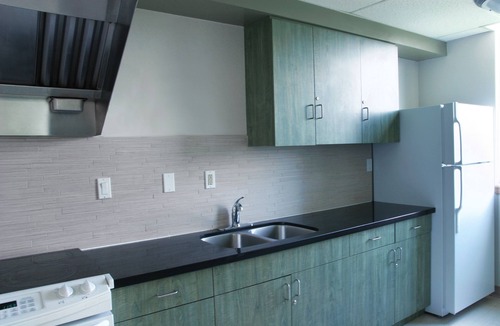 Oakville Apartment | Residence & Conference Centre - Oakville