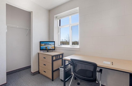 Welland Hotel | Residence & Conference Centre - Welland