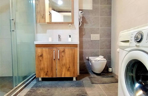 Sarsu Mahallesi Apartment | Residence Flat with Shared Pool in Konyaalti