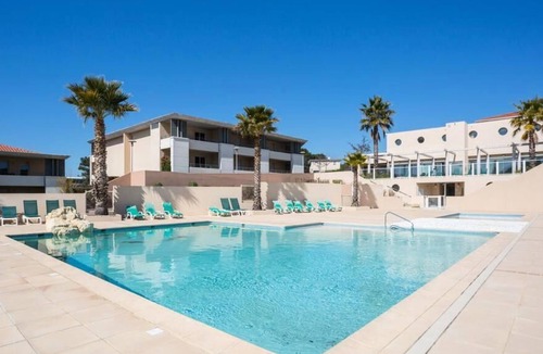 La Bouverie Apartment | Residence Les Parasols d'Argens *** - 2 Rooms 4 People