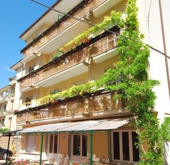 Finale Pia Apartment | Residence Glicini
