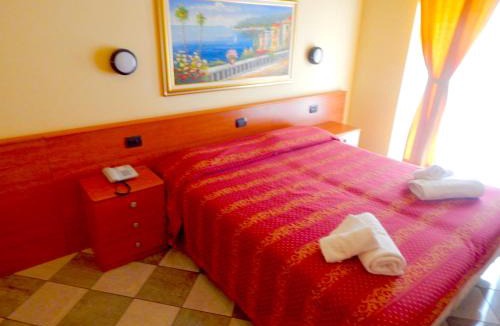 Loano Hotel | RESIDENCE HOTEL ISABELLA