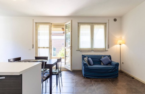 Quercianella Apartment | Residence Il Giardino - Sunny Apartment W/Parking!