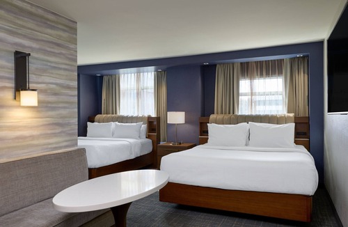 Crystal City Hotel | Residence Inn Arlington Capital View