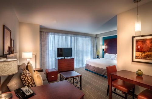 Ballston Hotel | Residence Inn by Marriott Arlington Ballston